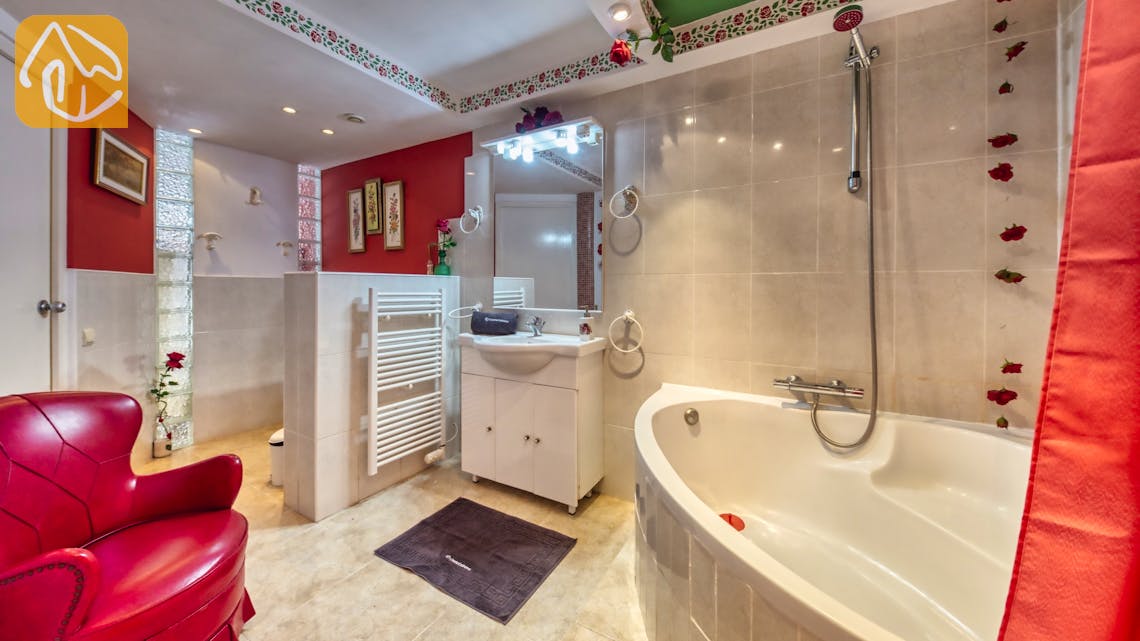 Holiday villas Costa Brava Spain - Villa Geolouk - Bathroom