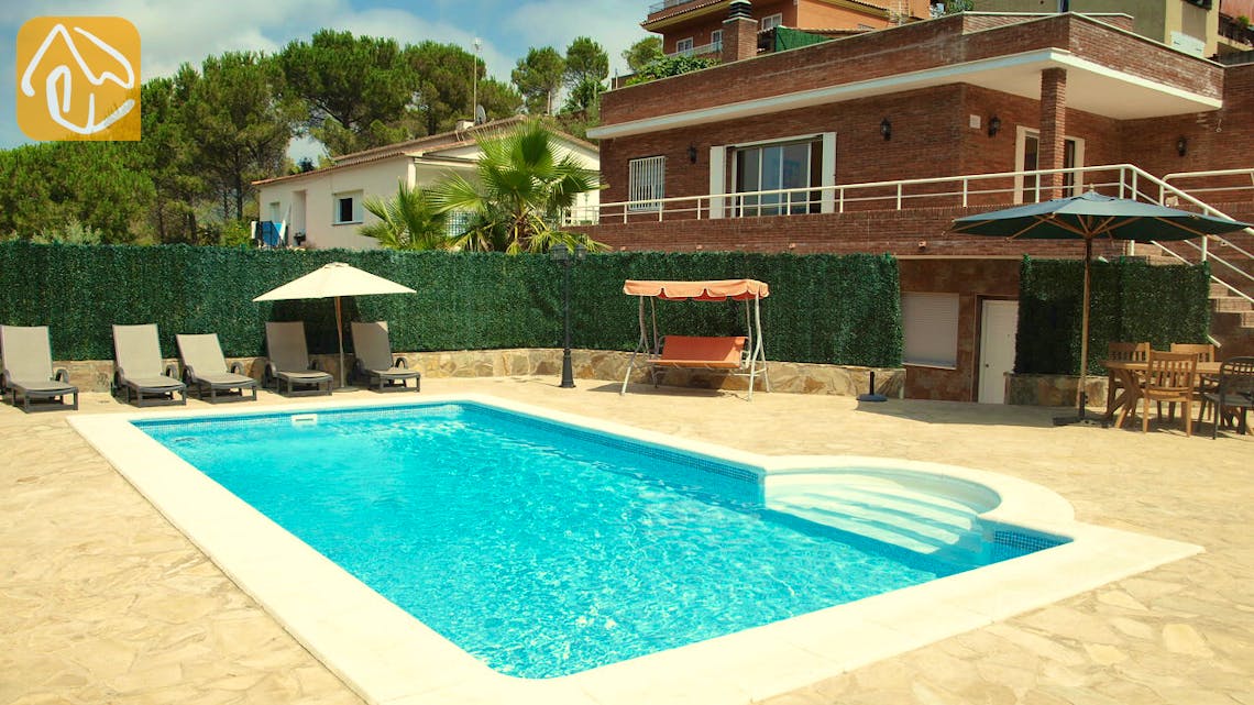 Holiday villas Costa Brava Spain - Villa Calpe - Swimming pool