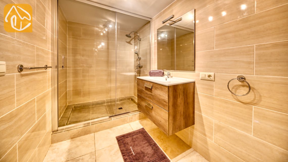 Holiday villas Costa Brava Spain - Villa Violeta - Bathroom