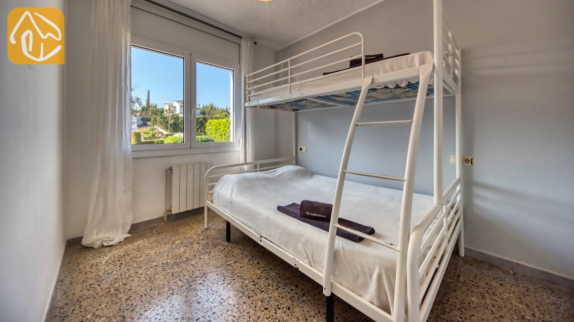 Holiday villas Costa Brava Spain - Villa Violeta - Bedroom