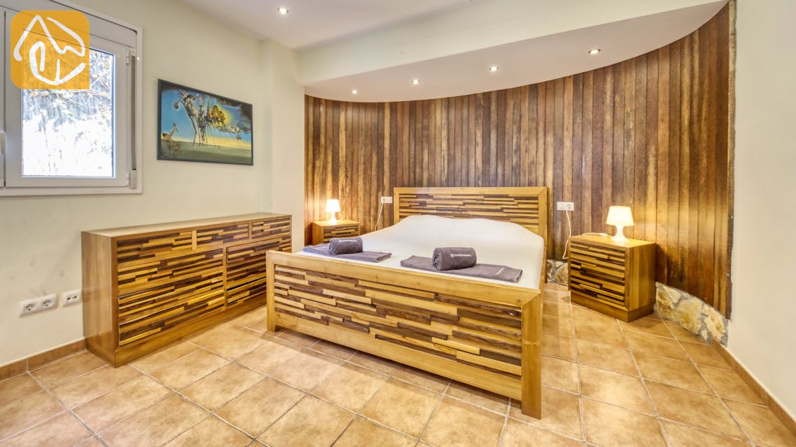 Holiday villas Costa Brava Spain - Villa Nicky - Bedroom