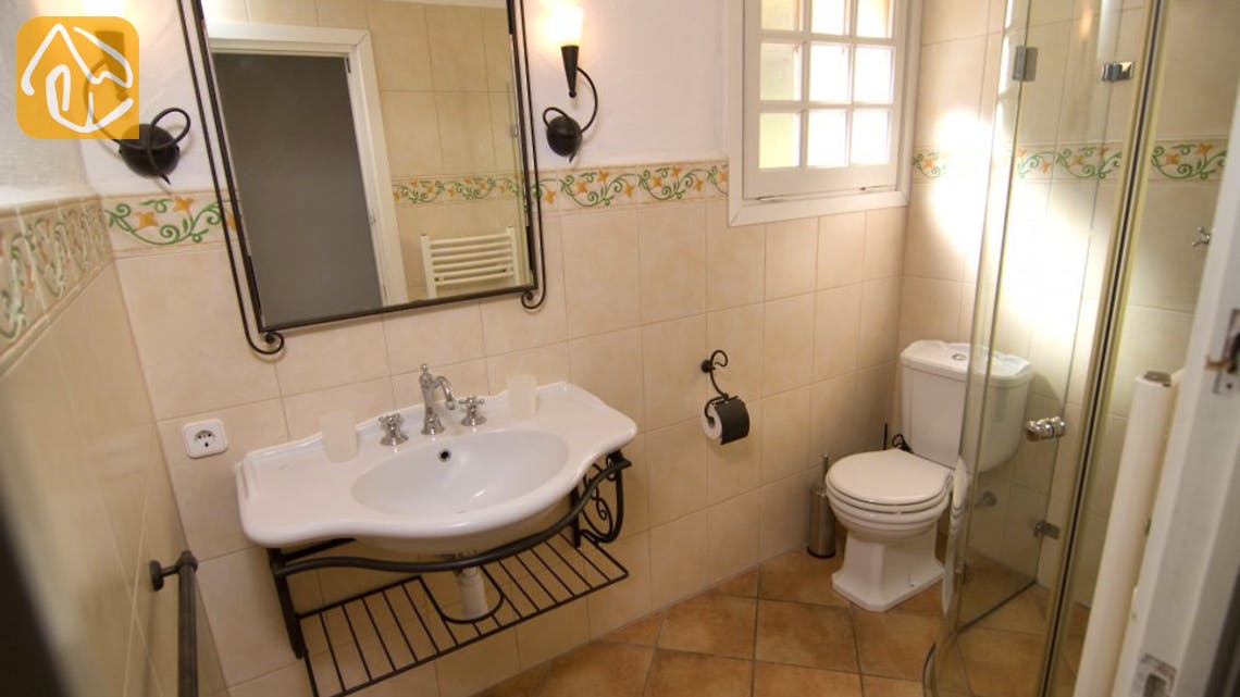 Holiday villas Costa Brava Spain - Villa Marina - Bathroom