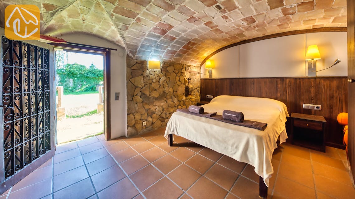 Casas de vacaciones Costa Brava Countryside España - Villa Can Bernardi - Dormitorio