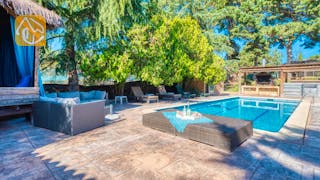 Holiday villas Costa Brava Countryside Spain - Villa Can Bernardi - Swimming pool