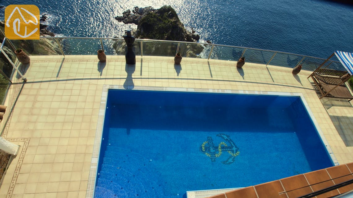 Ferienhäuser Costa Brava Spanien - Villa Infinity - Schwimmbad