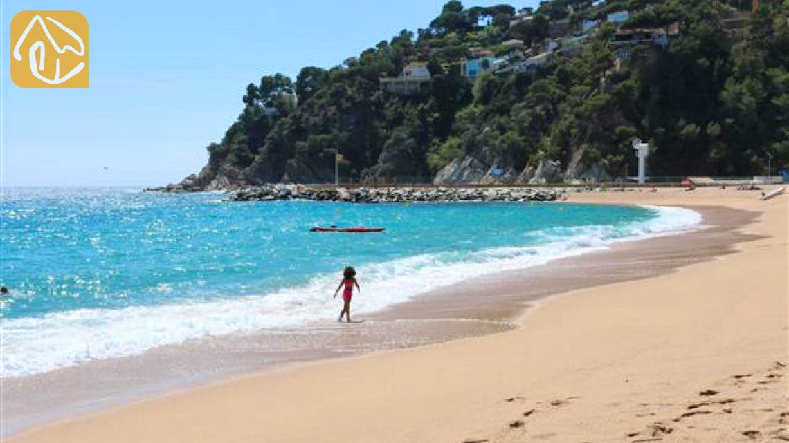 Vakantiehuizen Costa Brava Spanje - Villa Infinity - Dichtstbijzijnde strand