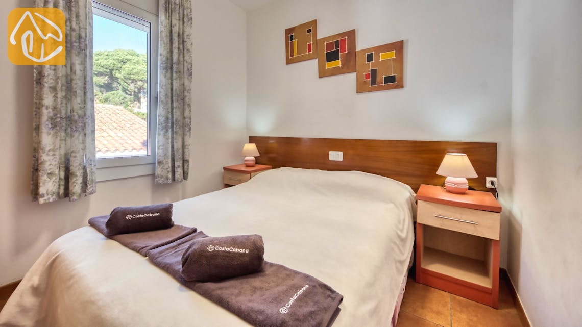 Holiday villas Costa Brava Spain - Villa Blanca - Bedroom
