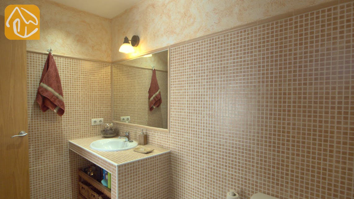 Holiday villas Costa Brava Spain - Villa Mercedes - Bathroom
