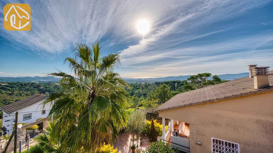 Holiday villas Costa Brava Spain - Villa Grace - One of the views