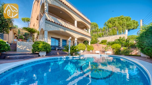 Ferienhäuser Costa Brava Spanien - Villa Grace - Schwimmbad