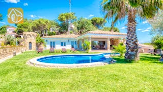 Casas de vacaciones Costa Brava España - Villa Gaudi - Afuera de la casa