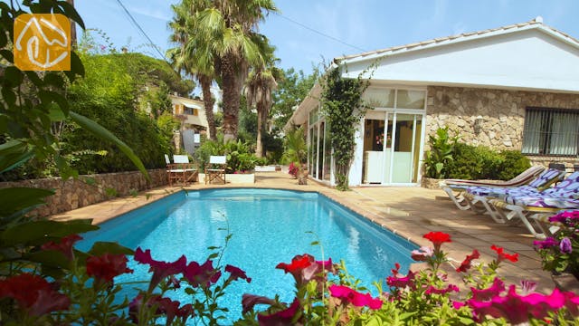 Holiday villas Costa Brava Spain - Villa Funny - Swimming pool
