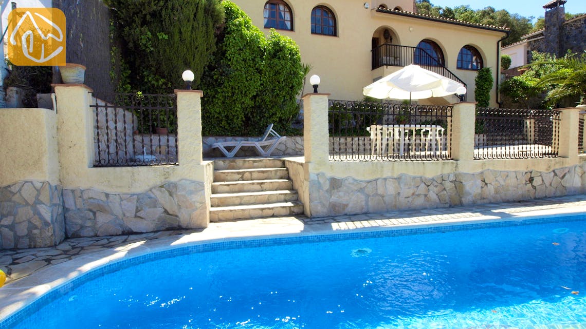 Ferienhäuser Costa Brava Spanien - Villa Shelby - Schwimmbad
