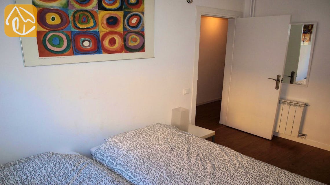 Holiday villas Costa Brava Spain - Villa Fransisca - Master bedroom