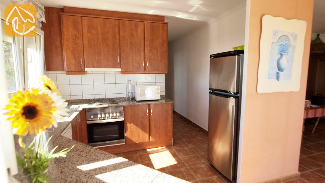 Holiday villas Costa Brava Spain - Villa Senna - Additional kitchen