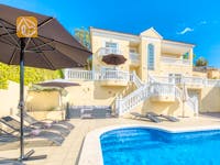 Ferienhäuser Costa Brava Spanien - Villa Sophia Lois - Schwimmbad