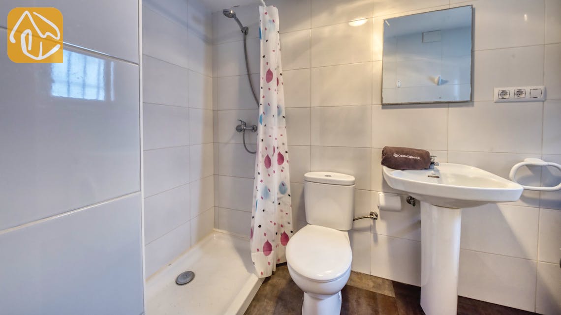 Holiday villas Costa Brava Spain - Villa Abigail - Bathroom