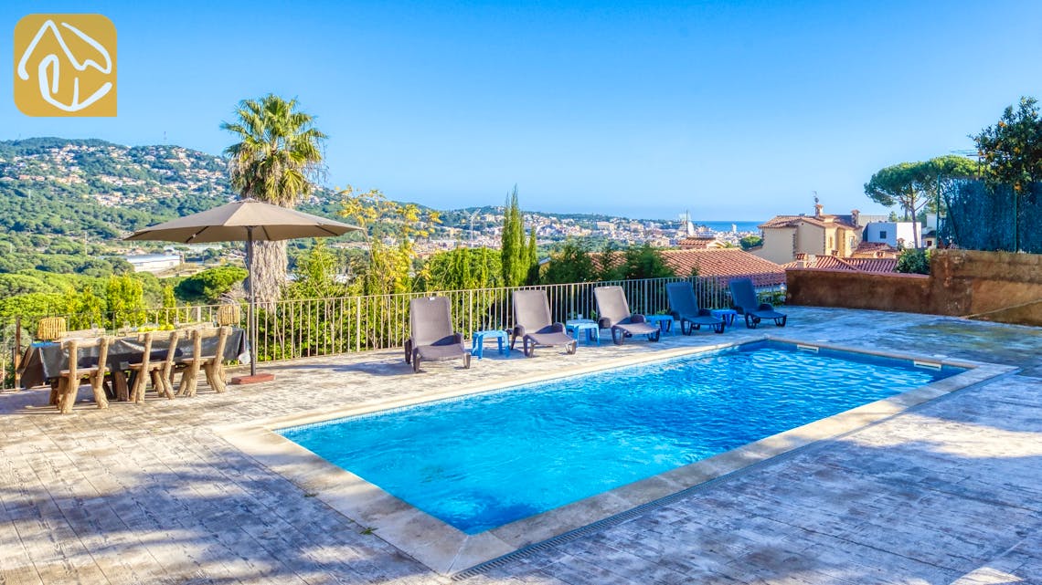 Ferienhäuser Costa Brava Spanien - Villa Abigail - Schwimmbad
