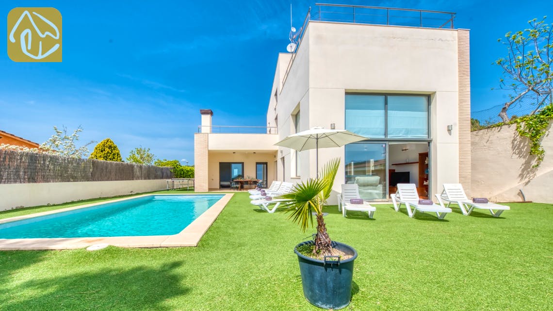 Holiday villas Costa Brava Spain - Villa Macey - Swimming pool