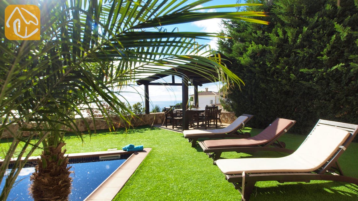 Ferienhäuser Costa Brava Spanien - Villa Adora - Schwimmbad