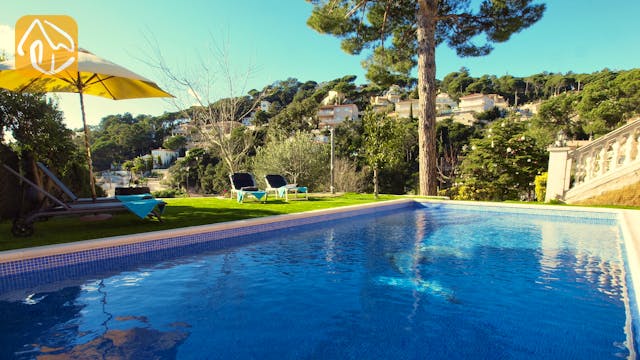 Ferienhäuser Costa Brava Spanien - Villa Noa - Schwimmbad