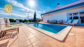 Holiday villa Costa Brava Spain - Villa Yara - Swimming pool
