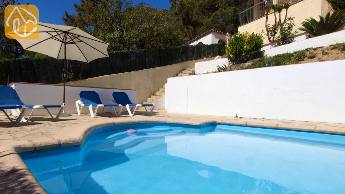 Ferienhäuser Costa Brava Spanien - Villa Beaudine - Schwimmbad