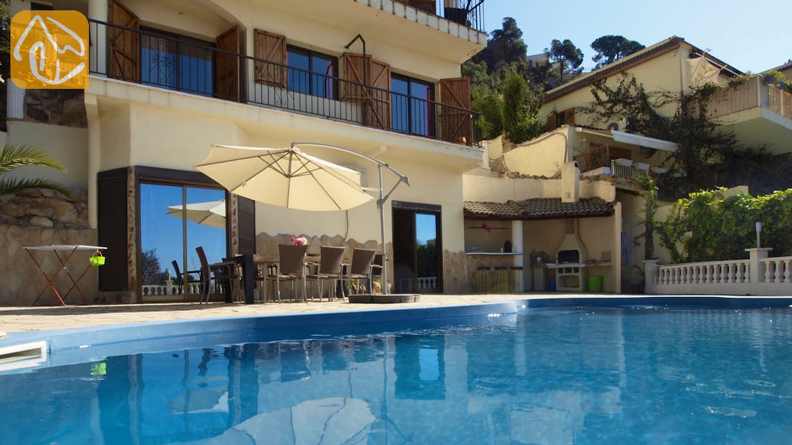 Holiday villas Costa Brava Spain - Villa Monroe - Swimming pool