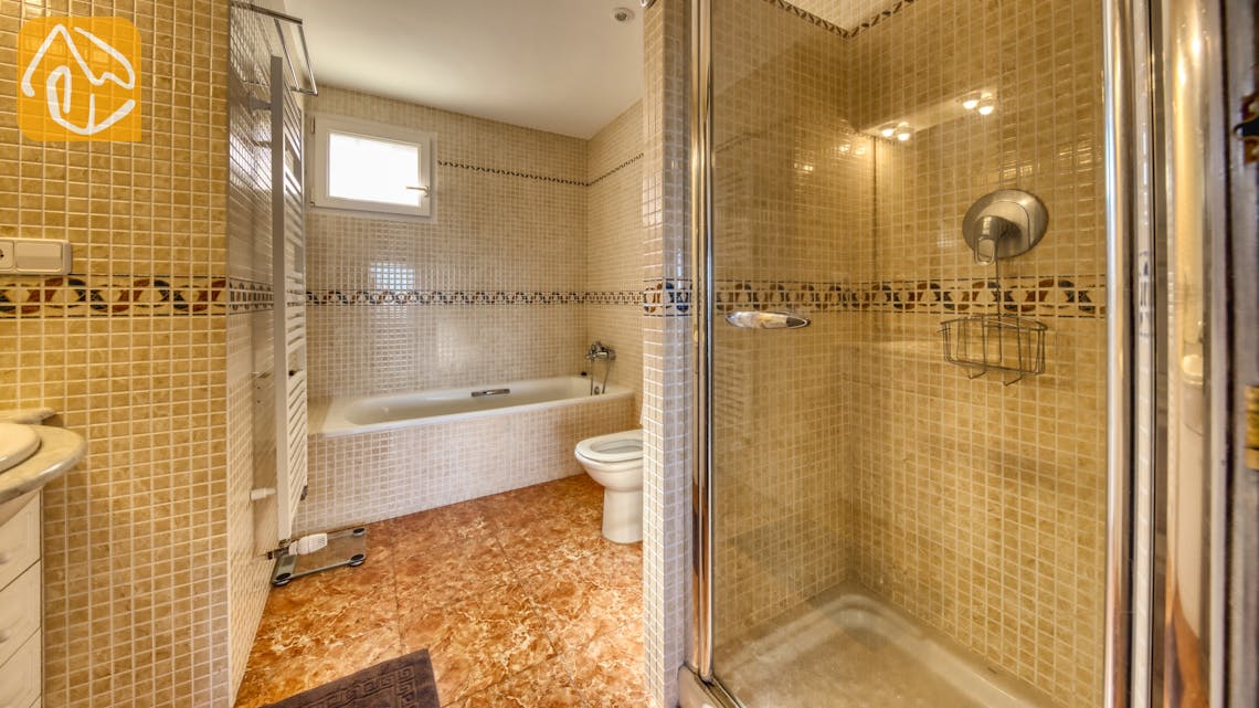 Ferienhäuser Costa Brava Countryside Spanien - Villa Racoon - En-suite bathroom 