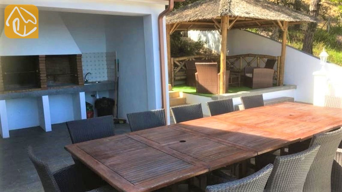 Ferienhäuser Costa Brava Spanien - Villa Promessa - Outdoor kitchen
