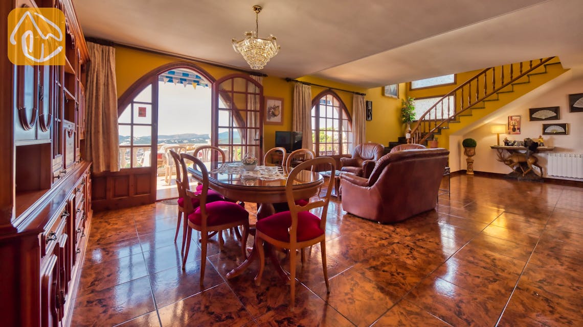 Holiday villas Costa Brava Spain - Villa Teresa - Dining area