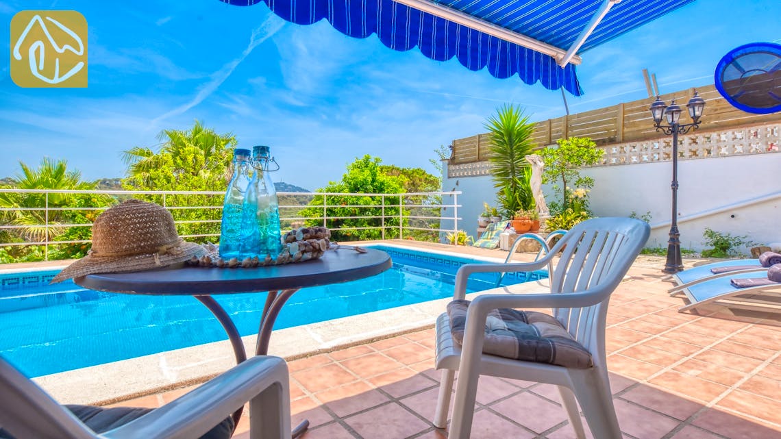 Holiday villas Costa Brava Spain - Villa Patricia - Lounge area