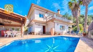 Holiday villas Costa Brava Spain - Villa Valeria - Swimming pool