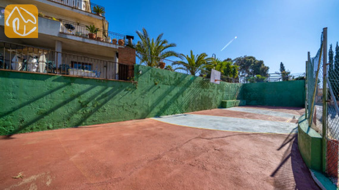 Holiday villas Costa Brava Spain - Villa Iris - Play area