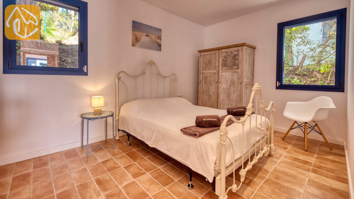 Ferienhäuser Costa Brava Spanien - Casa AdoRa - Schlafzimmer