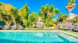 Holiday villas Costa Brava Spain - Villa Summertime - Villa outside
