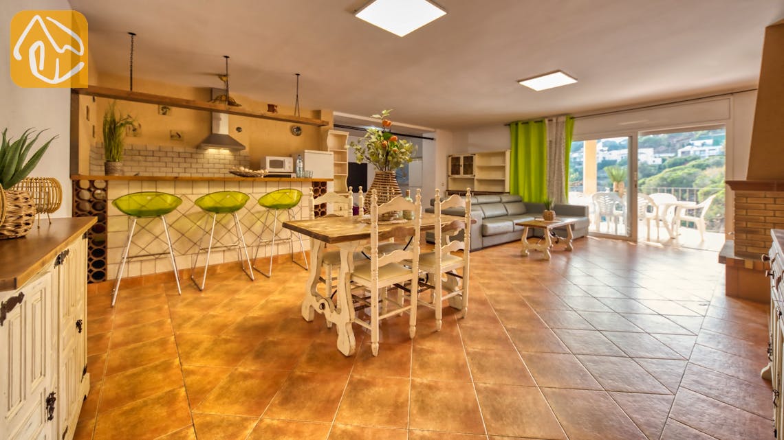 Holiday villas Costa Brava Spain - Villa Marysol - Dining area