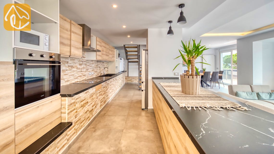 Vakantiehuizen Costa Brava Spanje - Villa BellaVista - Open plan kitchen