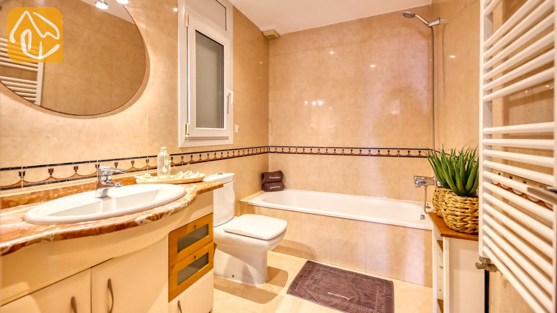 Vakantiehuizen Costa Brava Spanje - Villa Ibiza - Badkamer